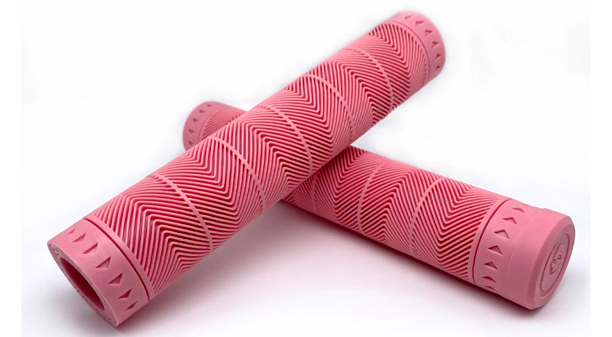 Hella Grip Summit Grips - Scooter Zone - – The Scooter Zone