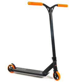VersatylBloodyMaryBlackOrange_